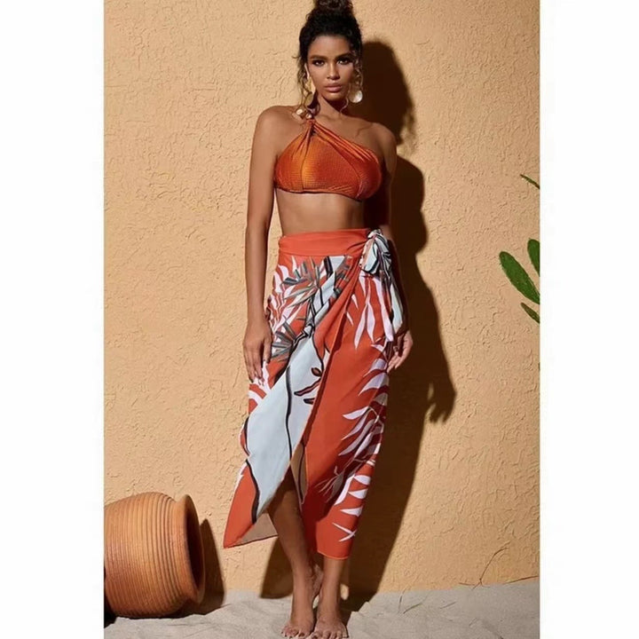 Damen Bikini-Set mit asymmetrischem Oberteil und elegantem Wickelrock Echo Archiv