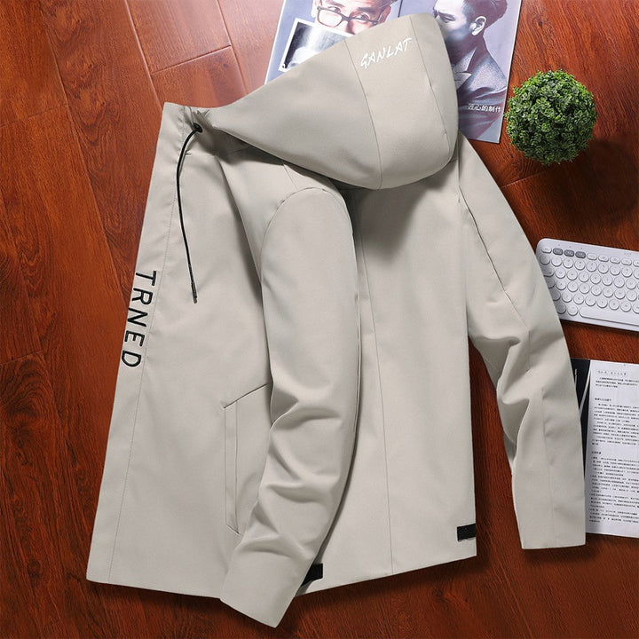 Herren modische Übergangsjacke mit verstellbarem Kapuzendesign und praktischen Reißverschlusstaschen Echoarchiv