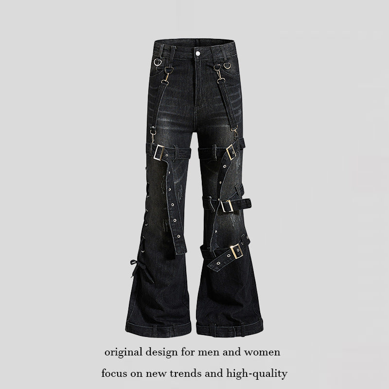Damen Bondage-Flared-Jeans mit dekorativen Schnallen, Riemen und Used-Look Echoarchiv