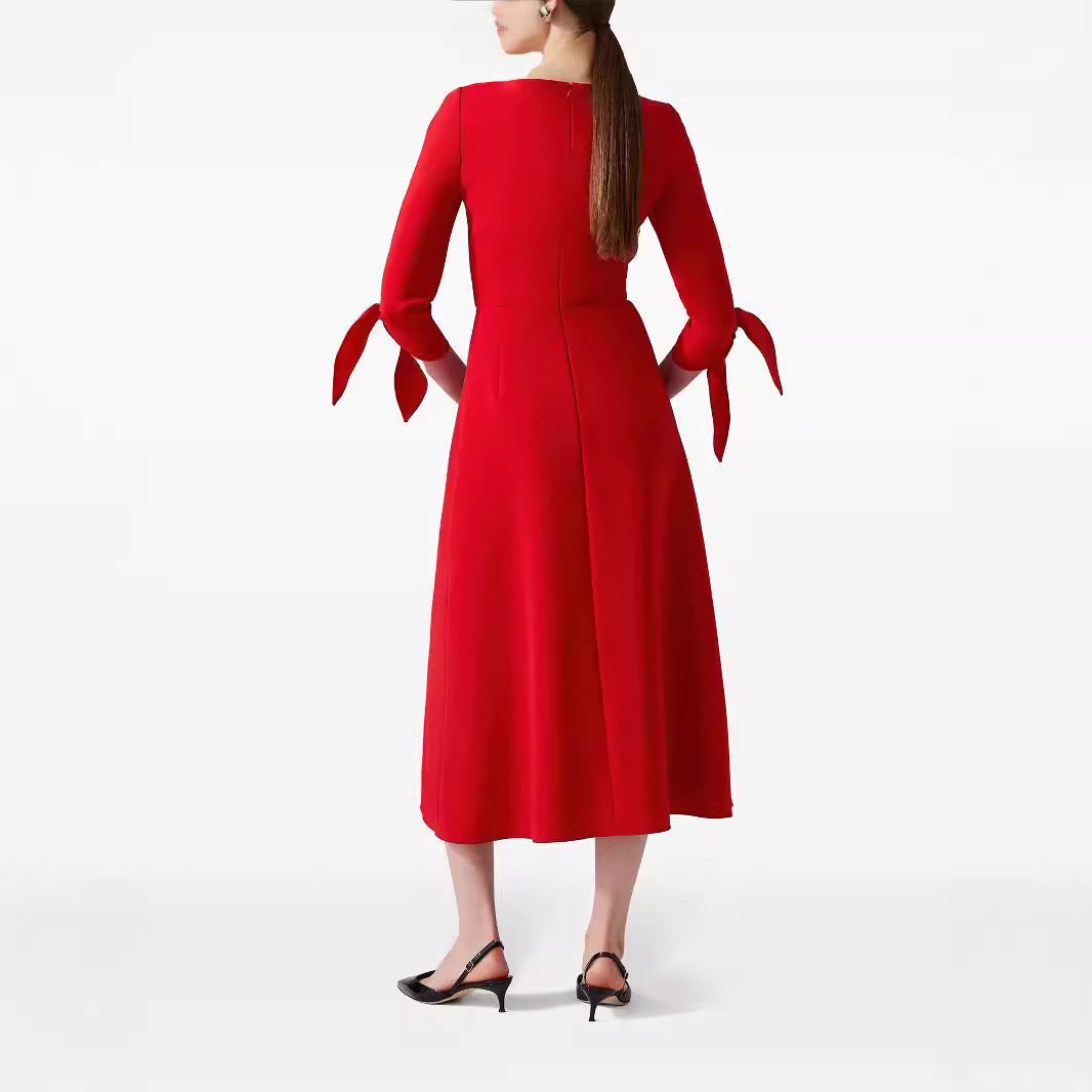 Damen Tailliertes Midikleid mit V-Ausschnitt und Schleifenmanschetten Echoarchiv