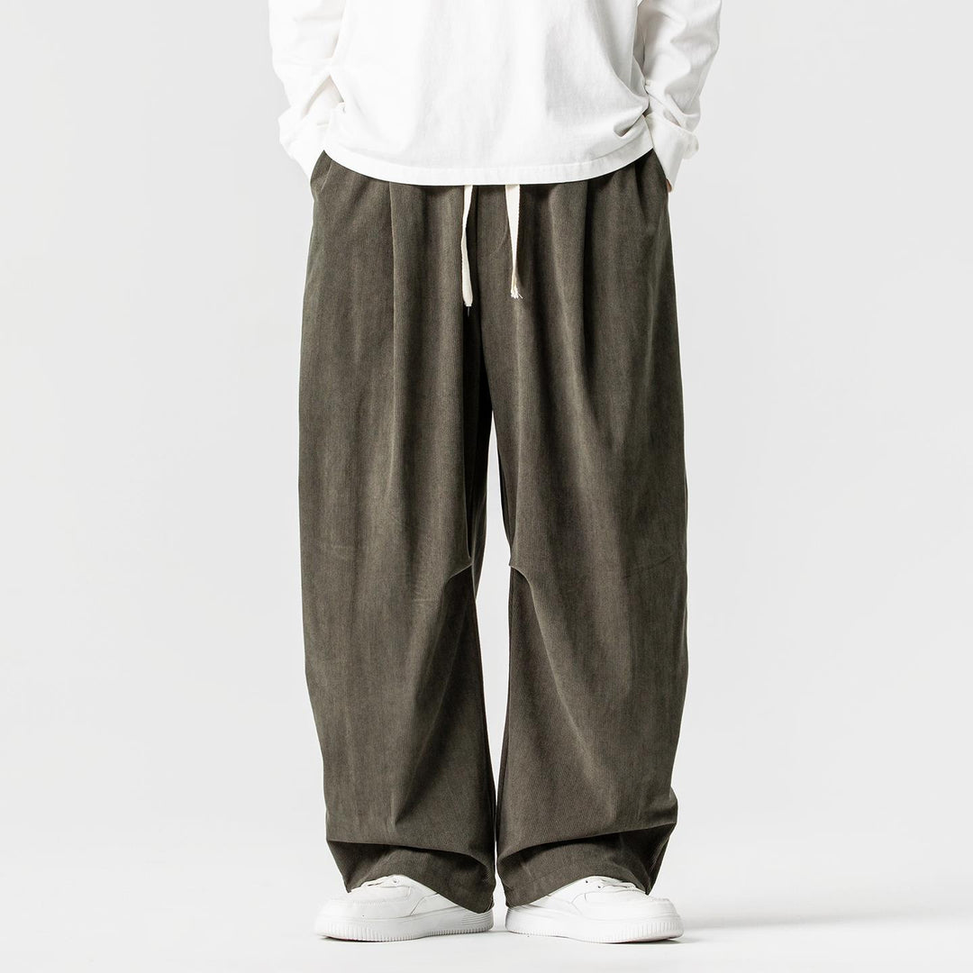 Herren nan weite Cordhose mit Tunnelzug, Bundfalten und relaxed Fit Echo Archiv