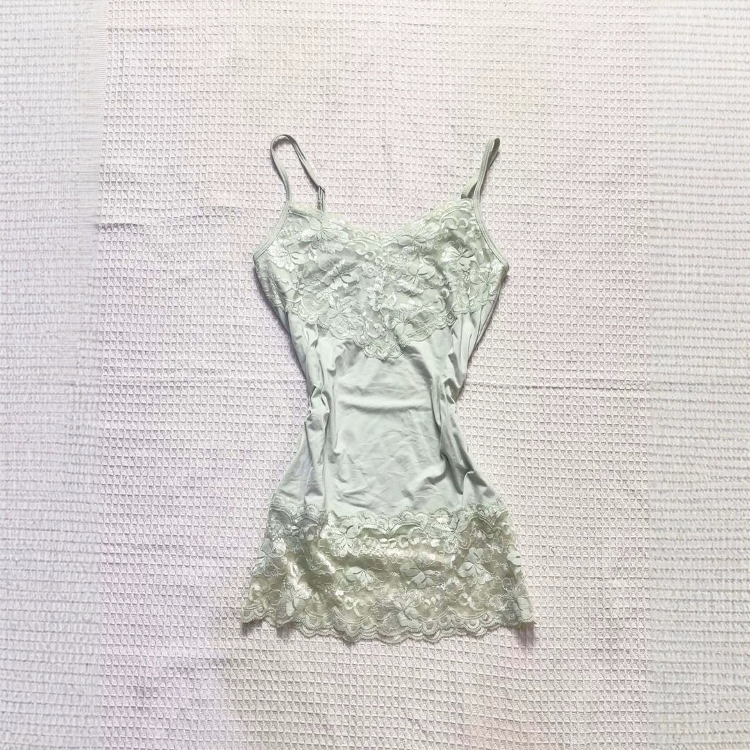 Damen Spitzen-Cami-Top mit fließendem Schnitt Echo Archiv