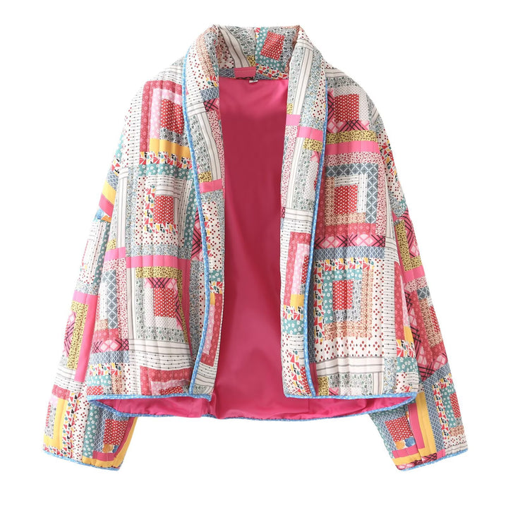 Damen nan gesteppte Patchwork-Kimonojacke mit glänzendem Satinfutter und weitem Schalkragen Echo Archiv