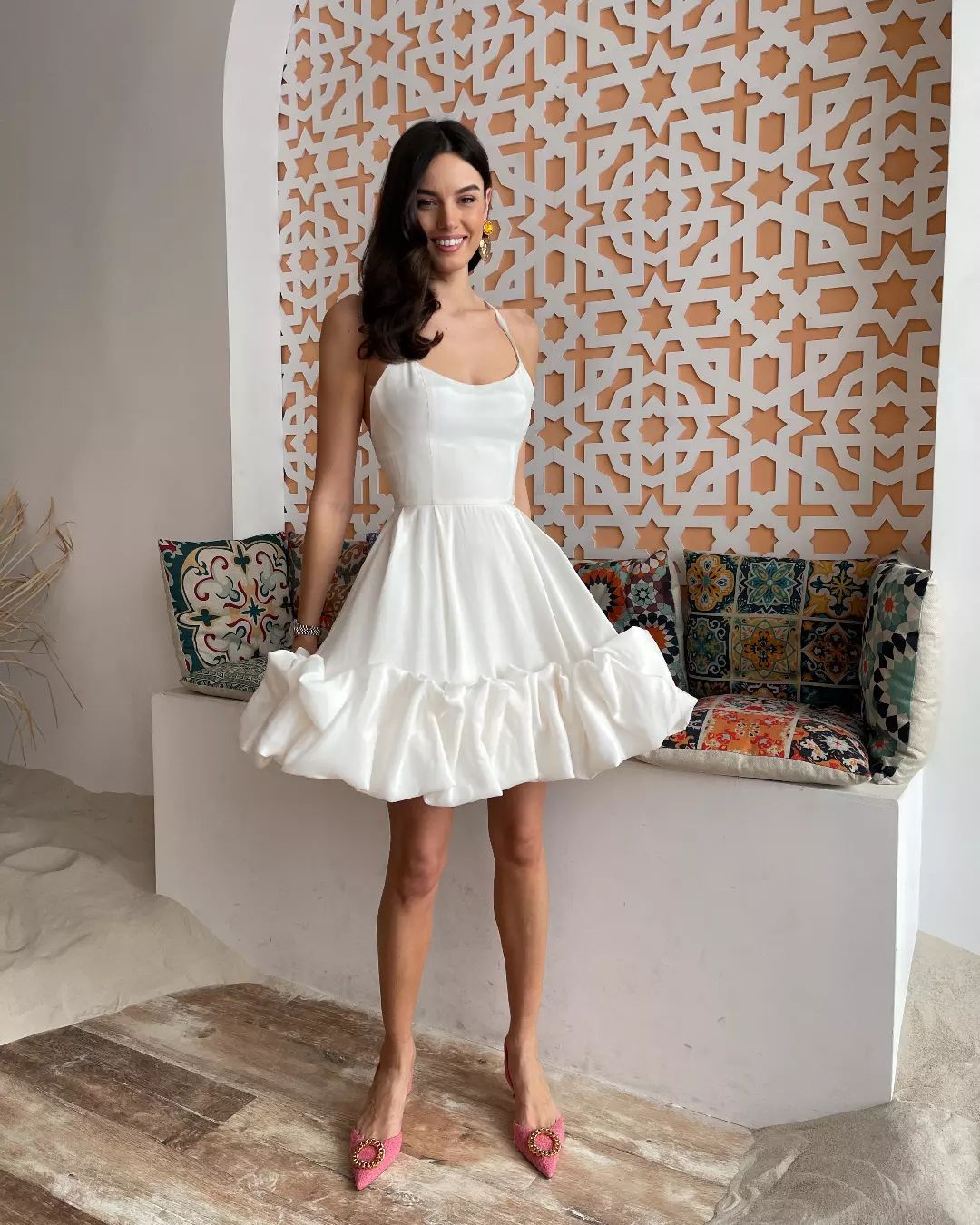Damen A-Linien Kleid mit voluminösem Rüschensaum Echo Archiv