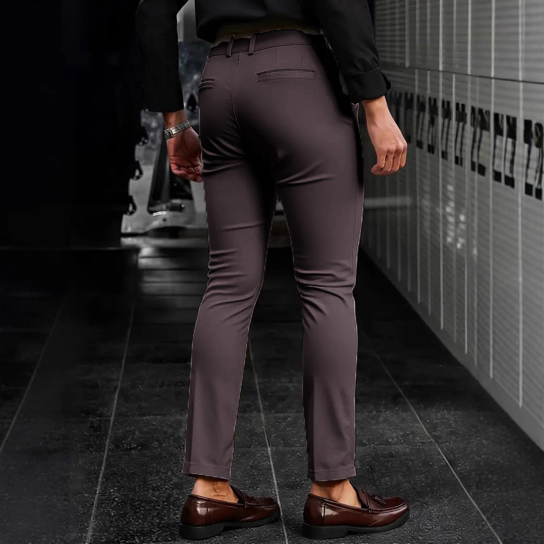 Herren Elegante Slim-Fit Anzughose mit sportlichen Details Echoarchiv