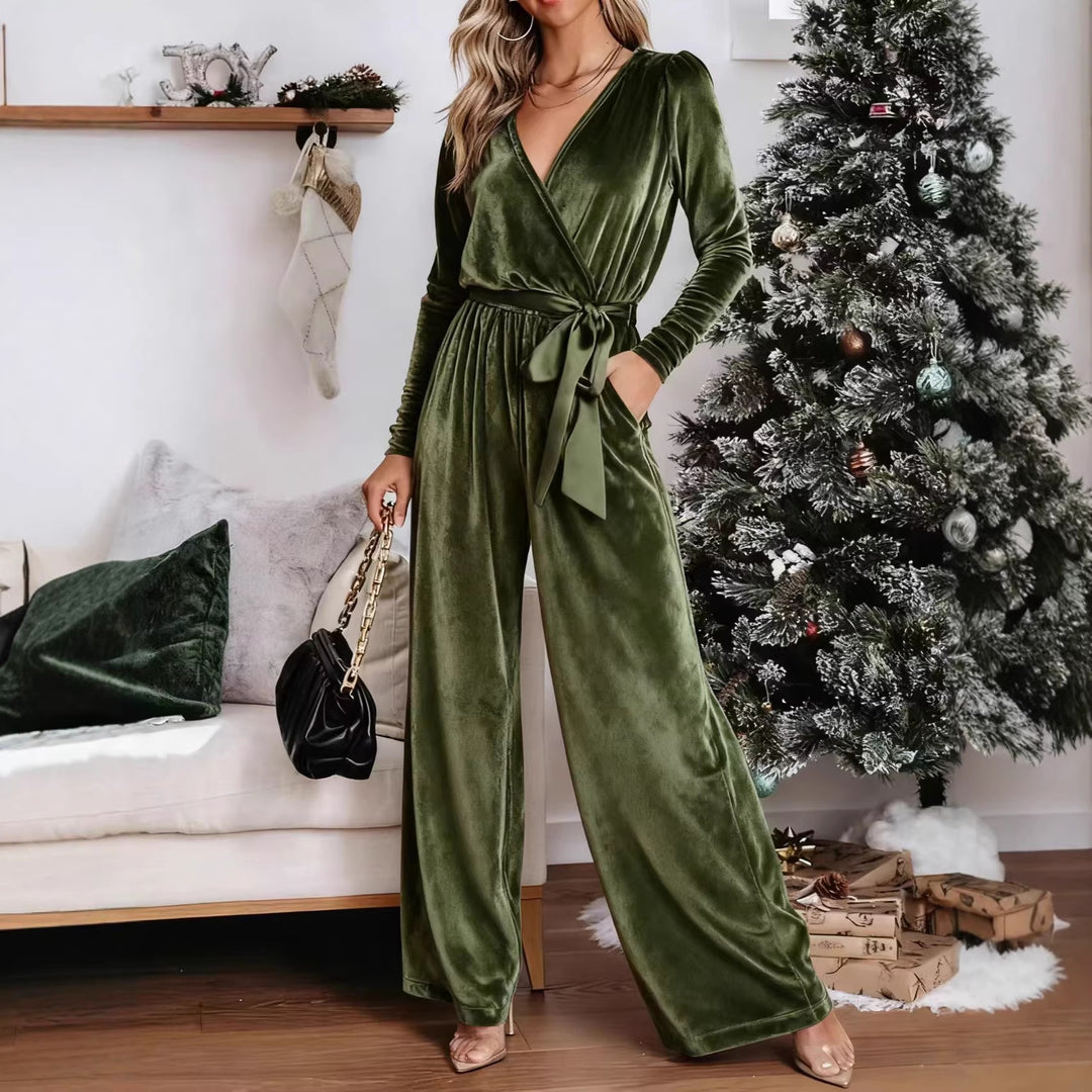 Damen Samt‑Jumpsuit mit Wickel‑V‑Ausschnitt, weitem Bein und Taillengürtel – Solévia