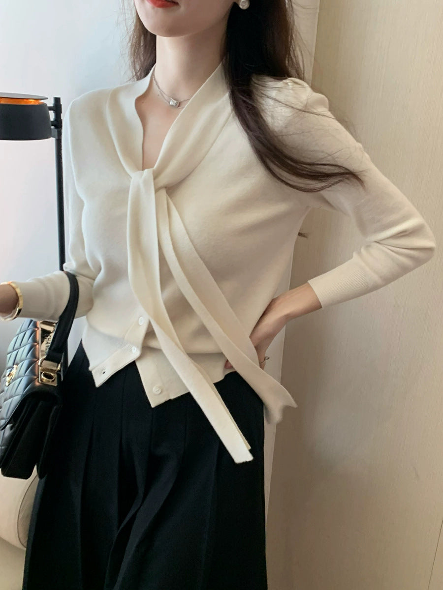 Damen Elegante und stilvolle Bluse mit Schleifendetail Echoarchiv