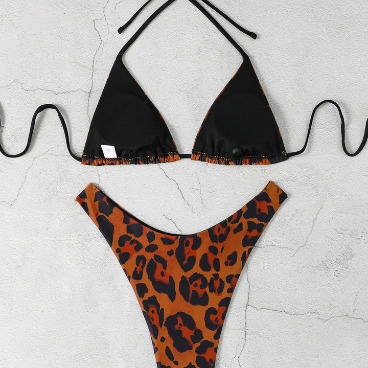 Damen Triangel-Bikini mit hochgeschnittenem Unterteil und animalischem Muster Echo Archiv