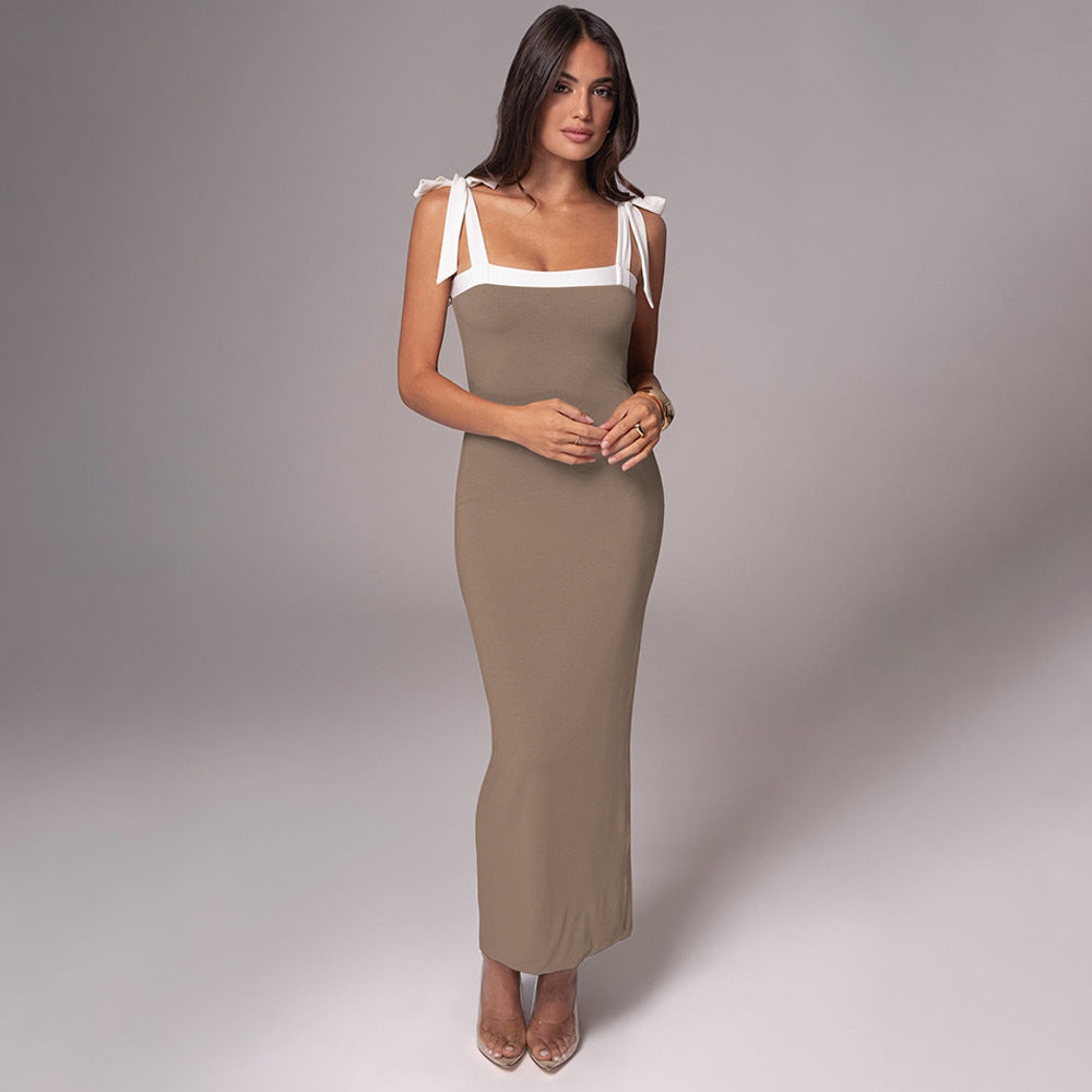 Damen Elegantes Maxikleid mit schmalem Oberteil und dekorativen Schleifen Echo Archiv