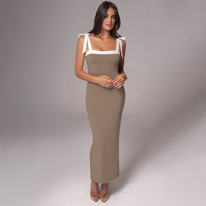 Damen Elegantes Maxikleid mit schmalem Oberteil und dekorativen Schleifen Echo Archiv
