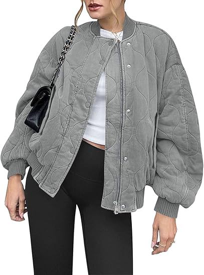 Damen Gepolsterte Oversize-Stepp-Bomberjacke mit Rippbündchen und dekorativer Ziersteppung Echo Archiv