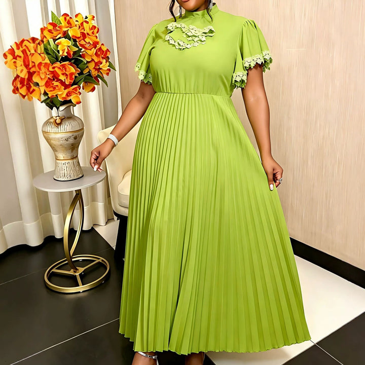 Damen Elegantes Maxi-Kleid mit Plisseefalten und Rüschendetails Echo Archiv