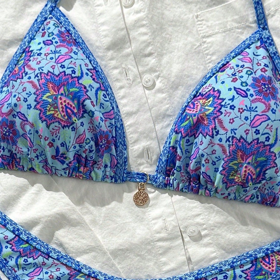 Damen Triangel-Bikini mit lebhaftem Blumenmuster – Maréssa