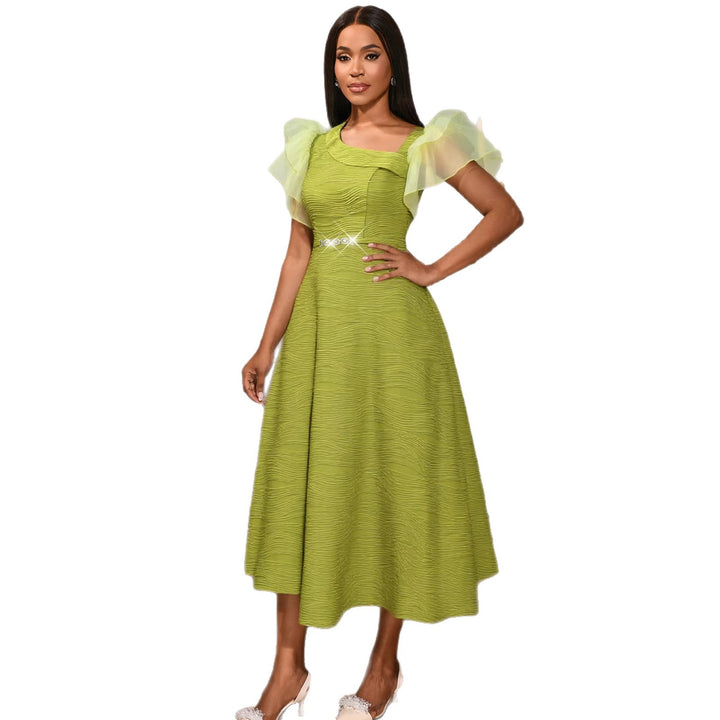 Damen Elegantes Abendkleid mit schimmernden Rüschendetails Echo Archiv