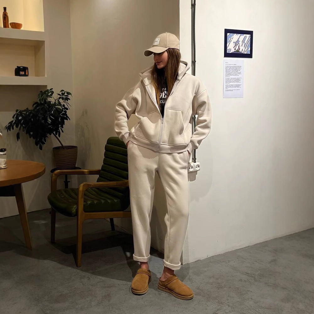 Damen lässiges Fleece-Zweiteiler mit Oversize-Kapuzenjacke und tapered Joggerhose – Auréline