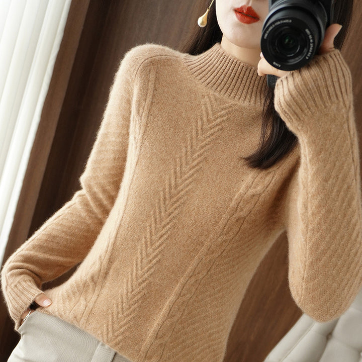 Damen Leichter Mohair‑Look Stehkragenpullover mit Zopf‑Ajour und taillierter Silhouette Echoarchiv