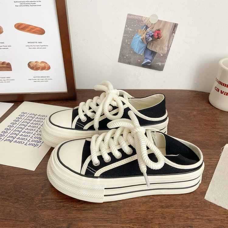 Damen Bequeme Sneaker mit doppelter Sohle und dekorativer Schnürung Echo Archiv