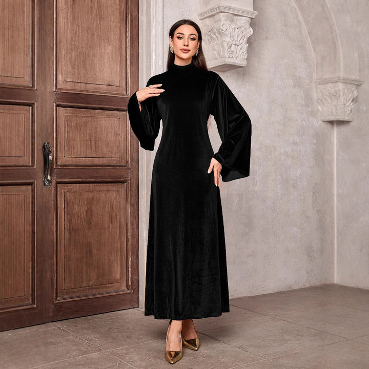 Damen Maxikleid aus Samt mit Stehkragen und Glockenärmeln Echoarchiv