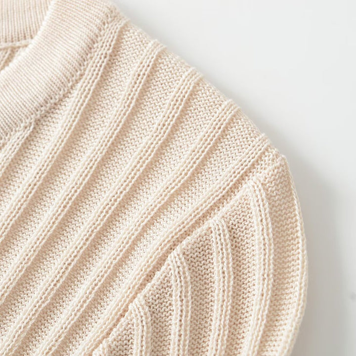 Damen Figurbetontes geripptes Langarm-Feinstrickshirt mit Henley-Knopfleiste Echoarchiv
