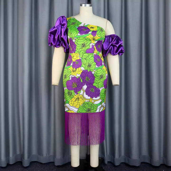 Damen Elegantes Schulterfreies Kleid mit voluminösen Puffärmeln und Fransen Echo Archiv