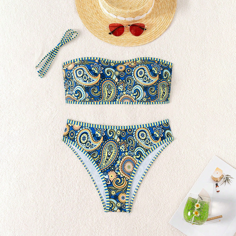 Damen Bandeau-Bikini mit buntem Paisley-Muster Echo Archiv