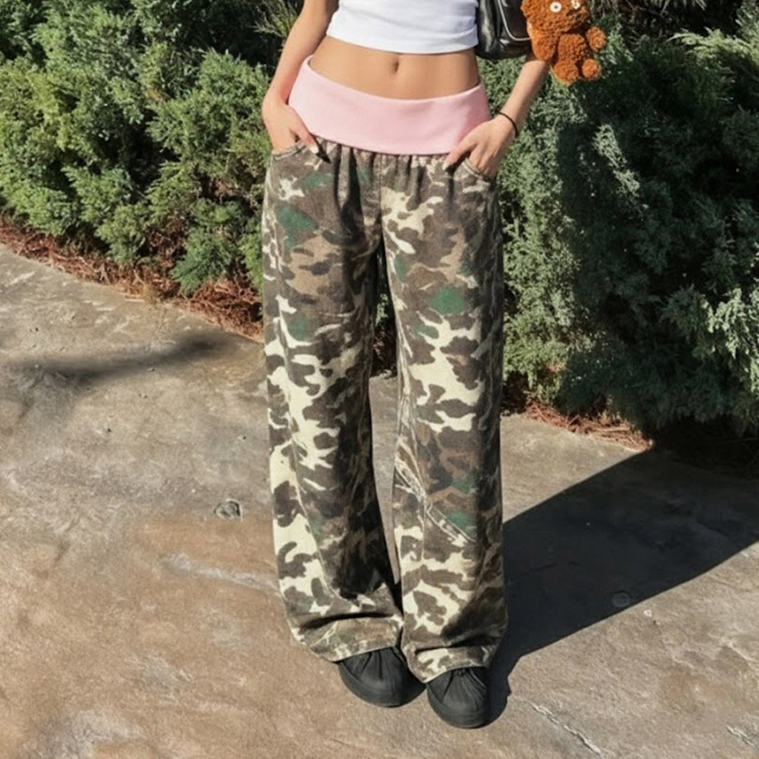 Damen nan weite Lounge-Hose mit Umschlagbund, Camouflage‑Muster und elastischem Komfortstretch Echo Archiv