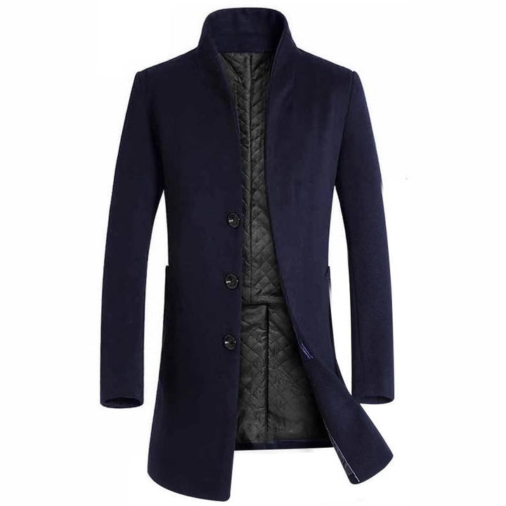 Herren elegante Steppjacke mit hohem Kragen und modischem Schnitt Echoarchiv