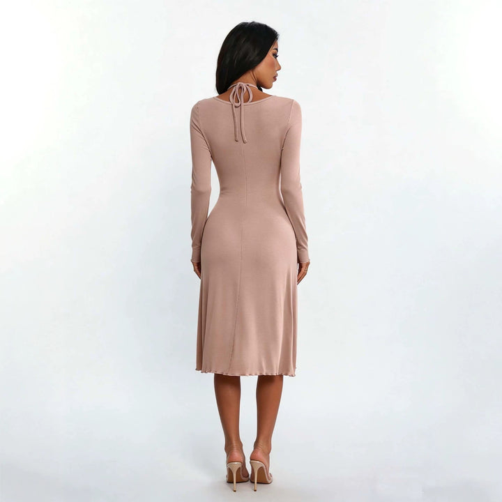 Damen gerafftes A-Linien Midikleid mit gekreuzten Trägern, figurformender Brustpartie und langen Ärmeln – Élara