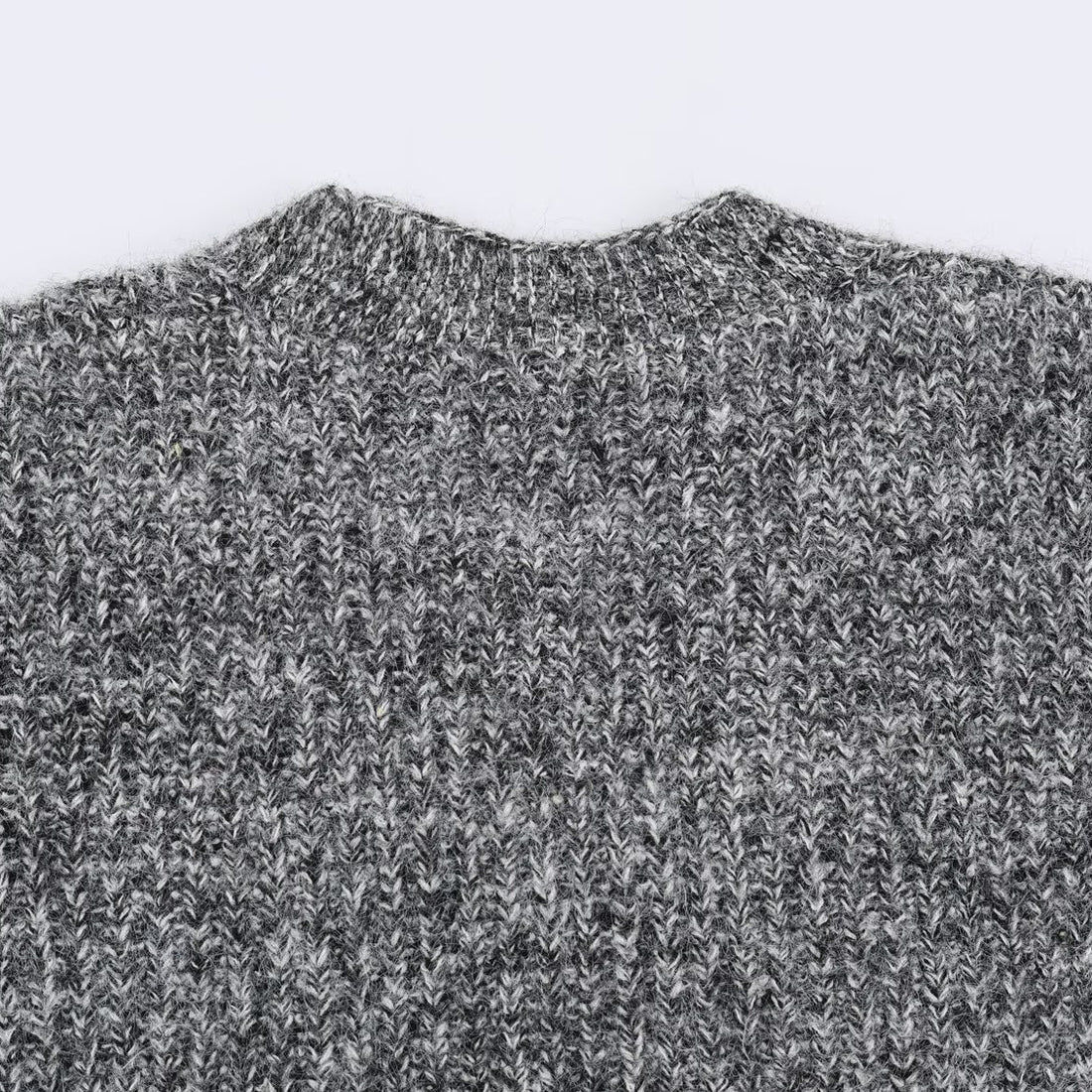 Damen Oversized Grobstrick-Cardigan mit tiefem V-Ausschnitt, Rippenstruktur und Ballonärmeln Echoarchiv