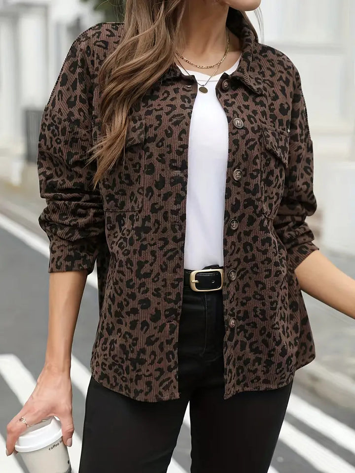 Damen Oversize Hemdjacke im Cord‑Look mit Leopardenprint Echo Archiv