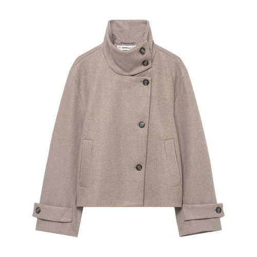 Damen Kurzjacke im Boxy-Cut aus Wollmix mit hohem Stehkragen und asymmetrischer Knopfleiste Echoarchiv