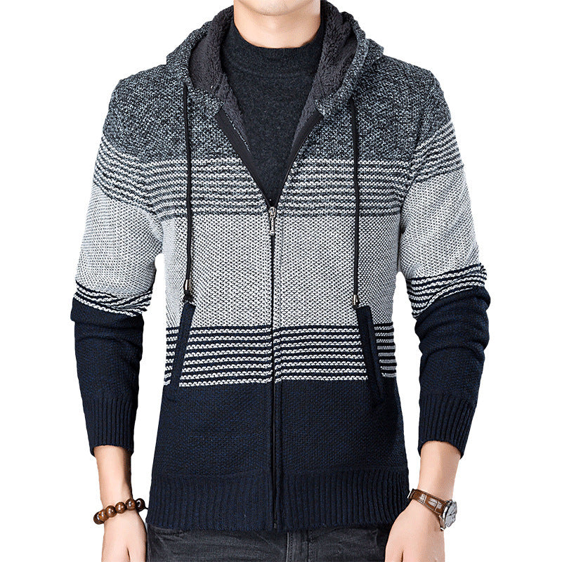 Herren Strickjacke mit Kapuze und modernen Blockstreifen Echoarchiv