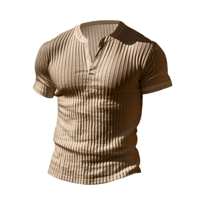Herren strukturiertes Kurzarm-Henley-Shirt mit modernen Akzenten Echoarchiv