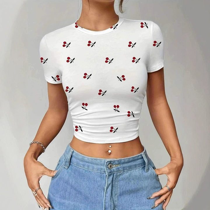Damen Crop-T-Shirt mit frischem Kirschmotiv und figurbetontem Schnitt Echo Archiv