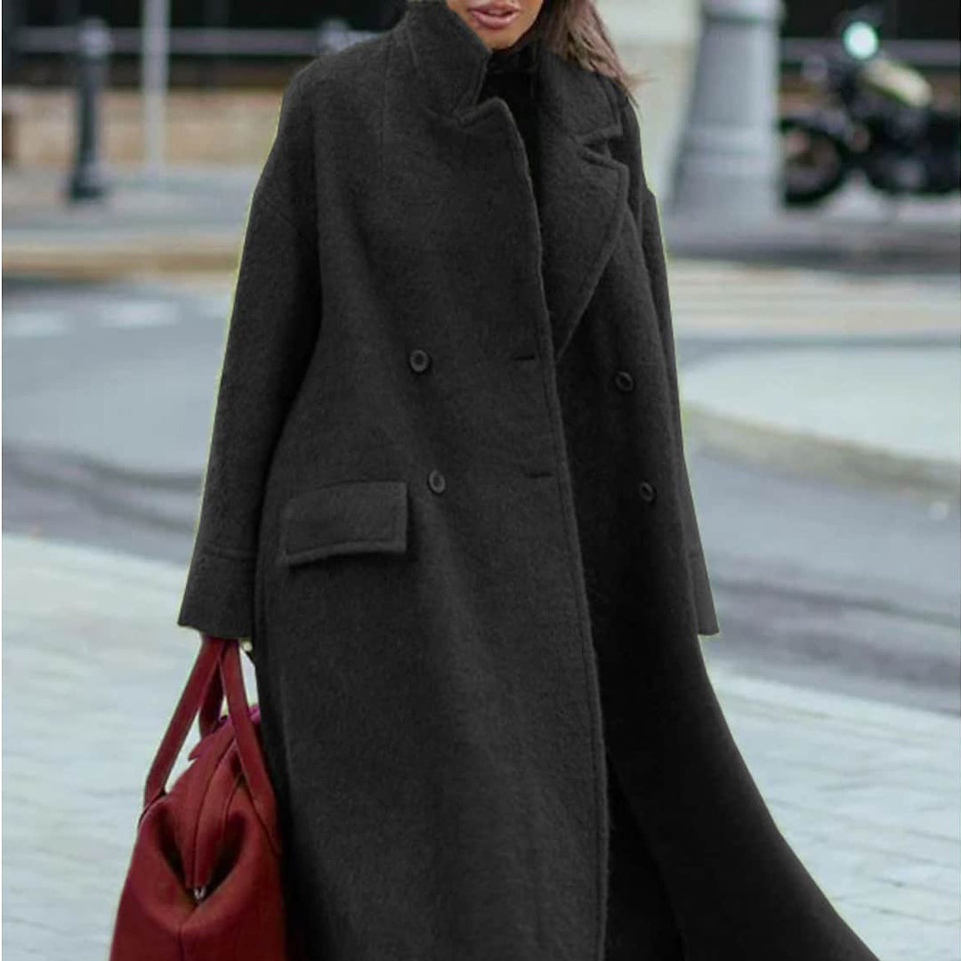 Damen nan Cape-ähnlicher doppelreihiger Wollmantel mit weitem Fall, hohem Stehkragen und Pattentaschen Echo Archiv