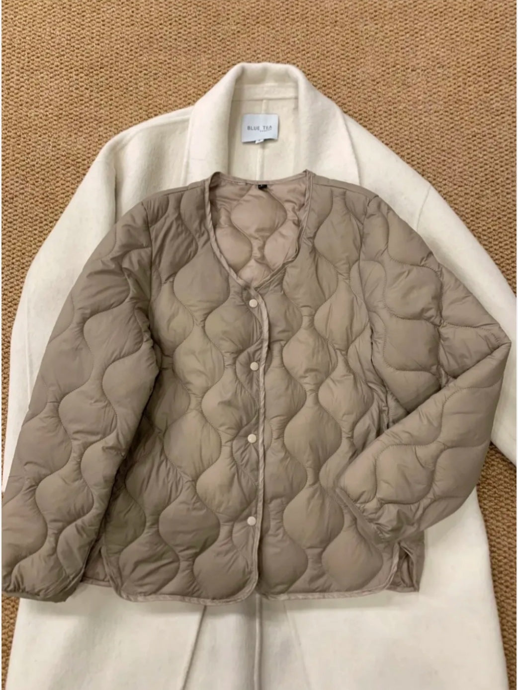 Damen Elegante, gefütterte Steppjacke Echoarchiv