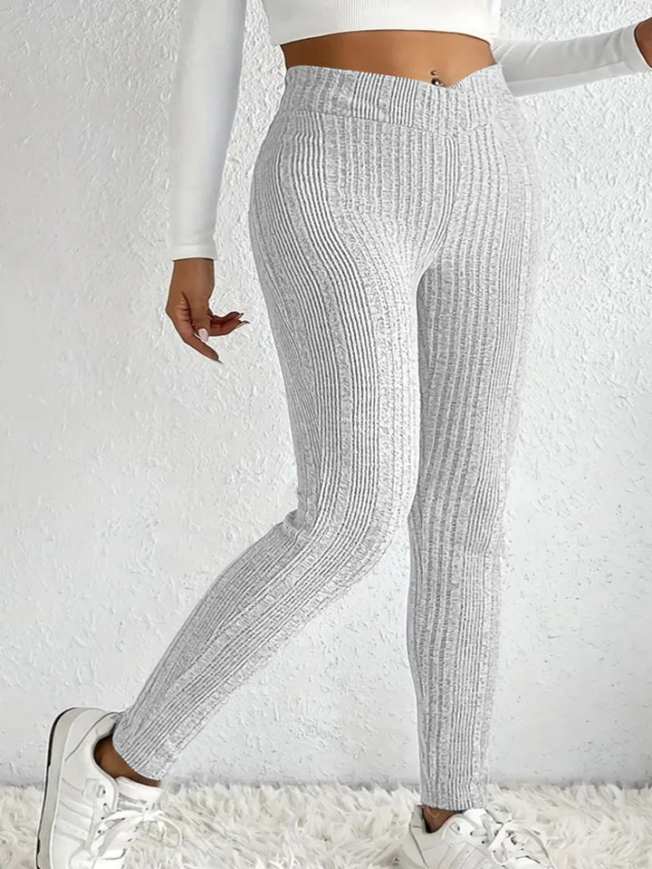 Damen Hochtaillierte Rippstrick-Leggings mit figurformender Passform Echoarchiv