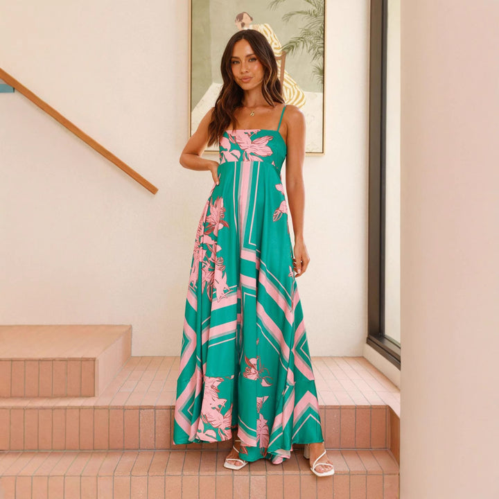 Damen Maxikleid mit elegantem floralem Design und schmalen Trägern Echo Archiv