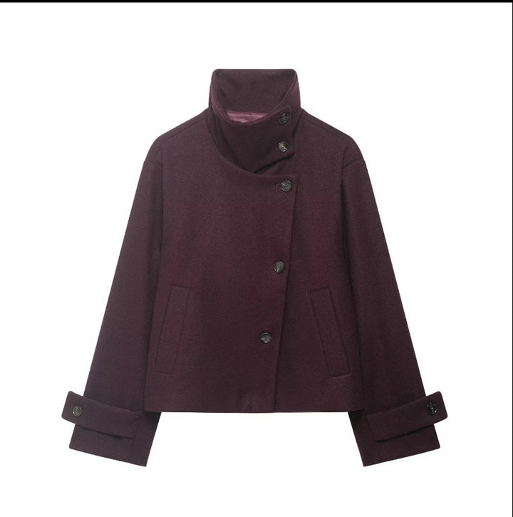 Damen Cropped Wollmix-Kurzjacke mit hohem Stehkragen, asymmetrischer Knopfleiste und Krempelmanschetten Echoarchiv