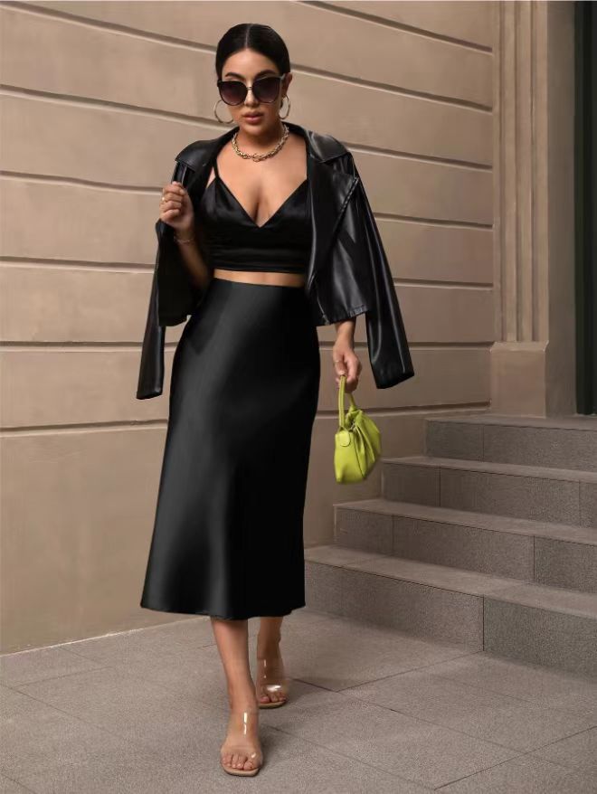 Damen Satin Rock mit schwingendem Saum und elegantem Schnitt Echoarchiv