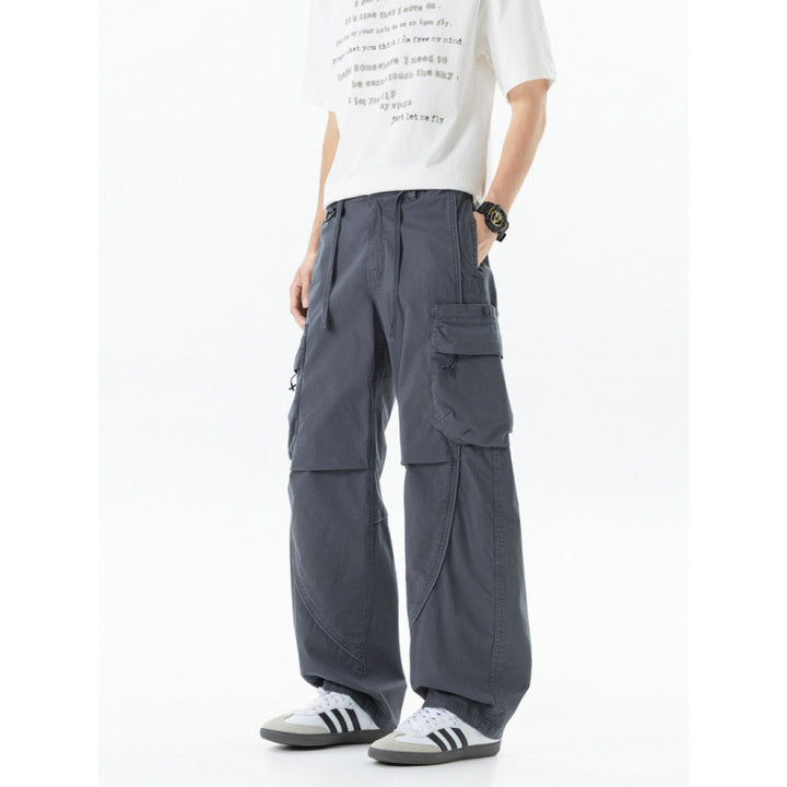 Herren weite Cargo-Hose im Baggy‑Schnitt mit Utility‑Taschen und Kordelbund Echo Archiv