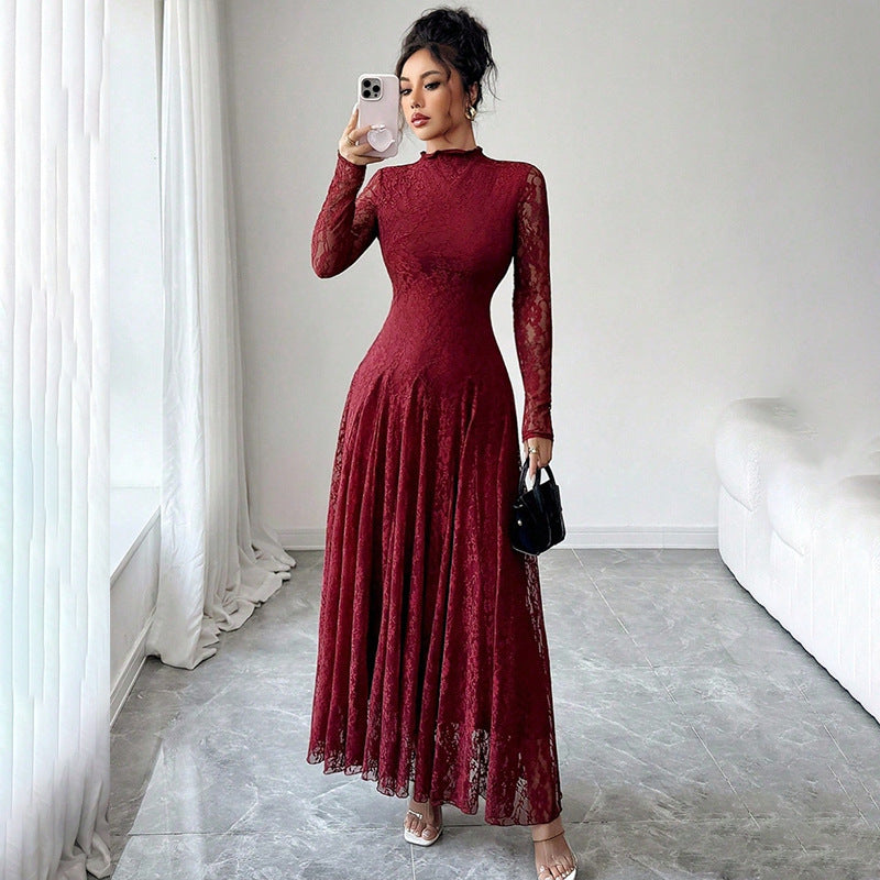Damen Elegantes Hochzeitskleid mit Spitzenärmeln Echo Archiv