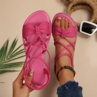 Damen Zarte Römersandalen mit Schleifen-Detail und verstellbaren Schnürriemen Echo Archiv