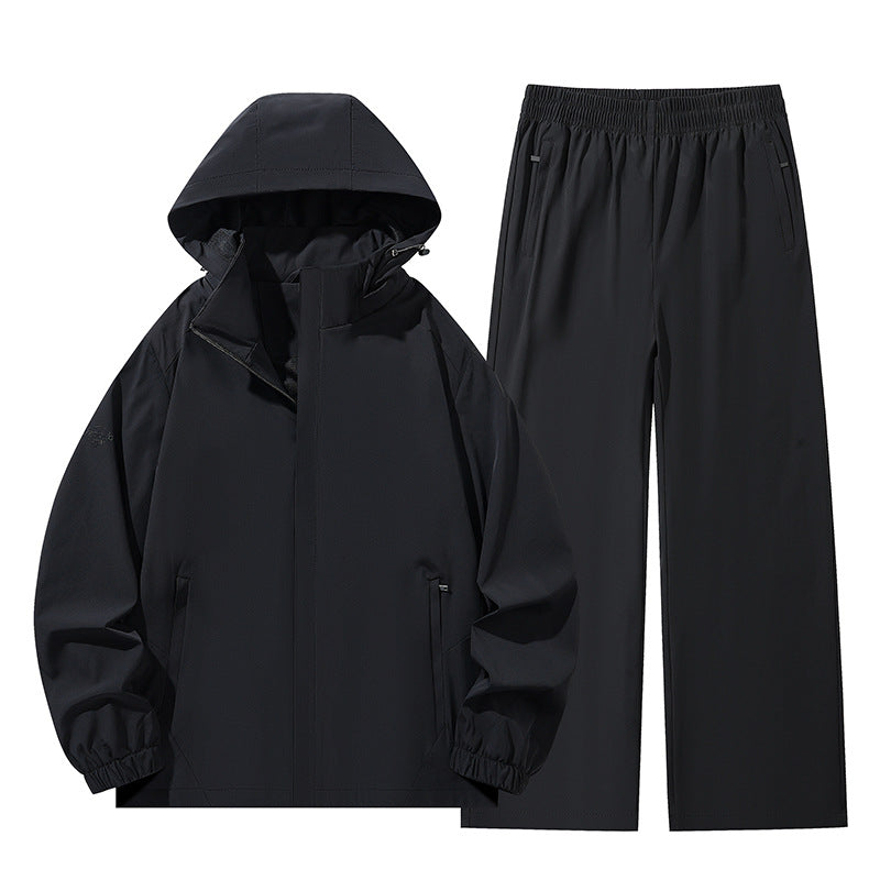 Herren Zweiteiliges wasserabweisendes Outdoor-Set mit Kapuzen-Softshelljacke und Relaxed-Freizeithose Echoarchiv