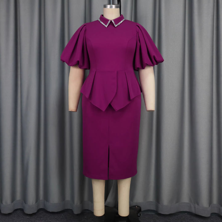 Damen Figurbetontes Peplum Kleid mit Puffärmeln und Glitzerkragen Echo Archiv