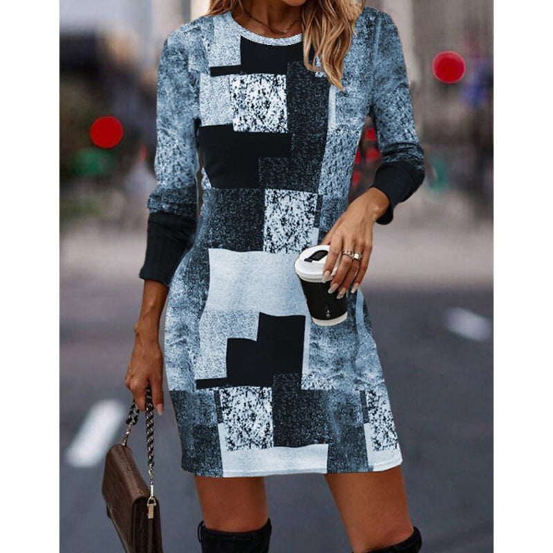 Damen Strickkleid mit modernem geometrischen Muster und langen Ärmeln Echoarchiv