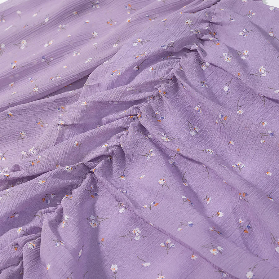 Damen gerafftes Viskose Minikleid mit Carmenkragen und voluminösen Ballonärmeln – Élara