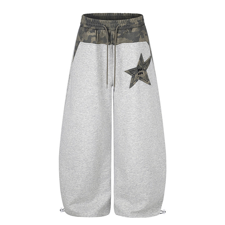 Damen Extraweite Culotte-Sweatpants mit Camouflage-Bund und Sternpatch Echoarchiv