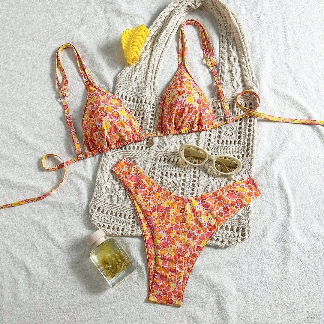Damen Triangel-Bikini mit fließendem Floral-Design Echo Archiv