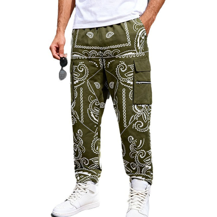Herren Cargo-Jogginghose im Bandana-Print mit Cargo-Taschen & elastischem Bund – Bravaro